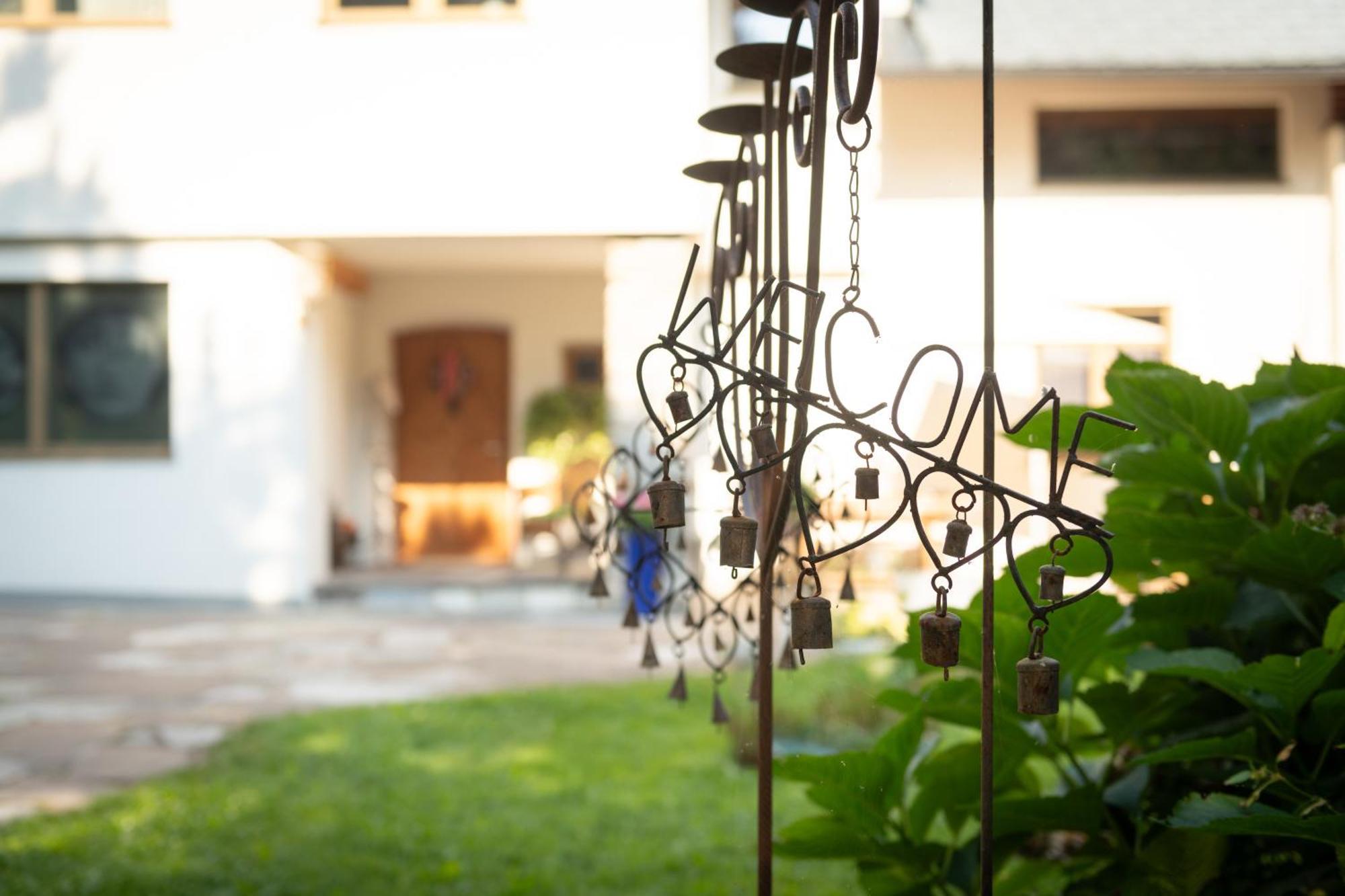 Villa Marwa - Eine Ruheoase Im Gruenen インスブルック エクステリア 写真